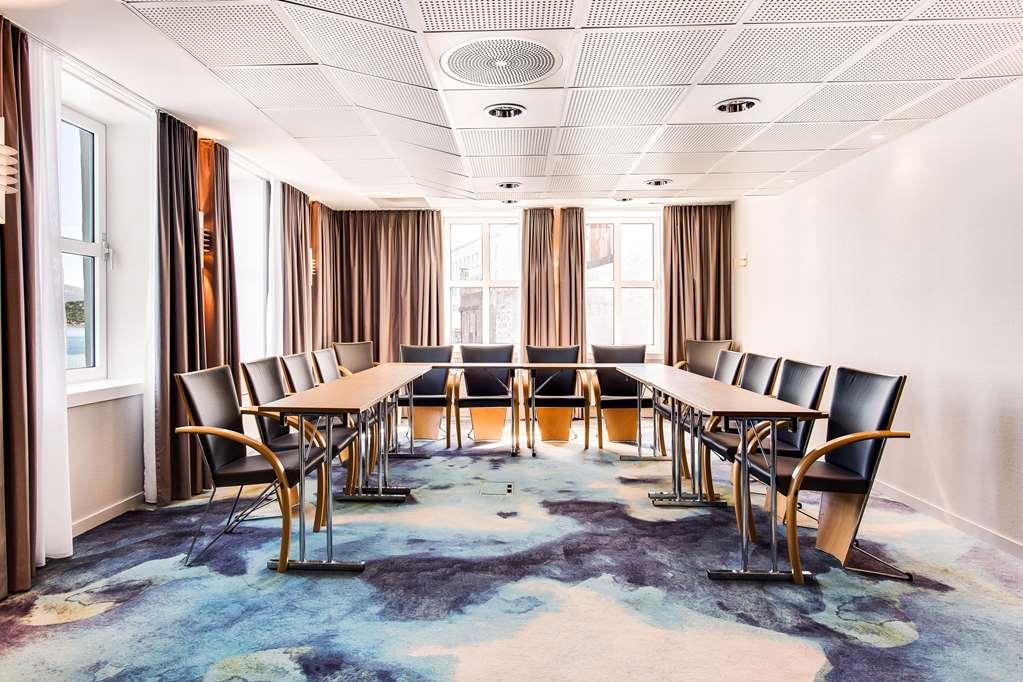 Quality Hotel Олесунн Удобства фото